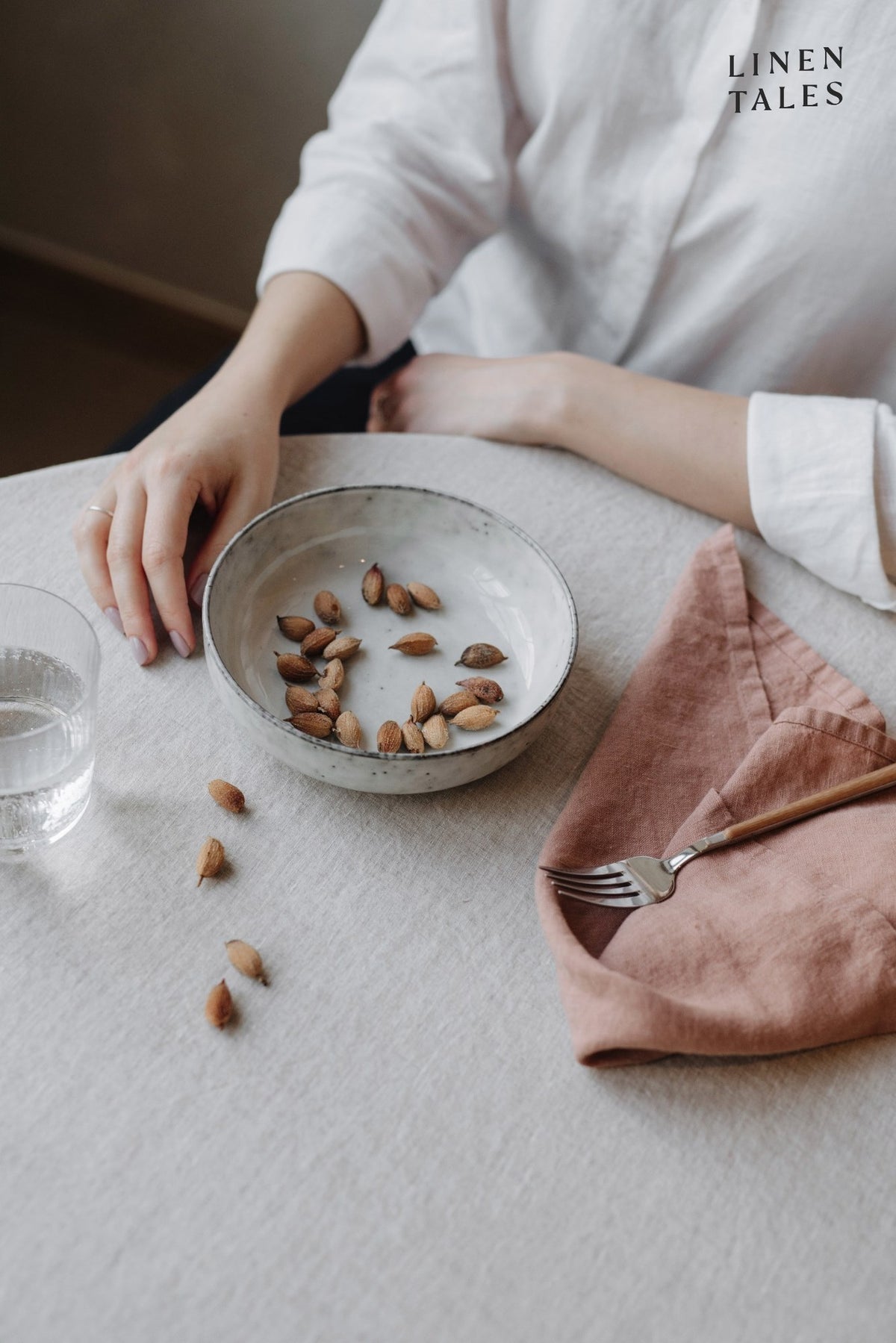 Cafe Creme Lightweight Linen Napkins – Set of 2