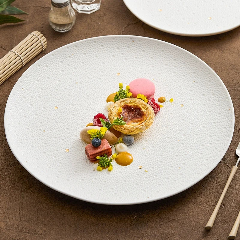 Textured White Porcelain Dinner Plate with Gold Dots – Modern Fine Dining Tableware