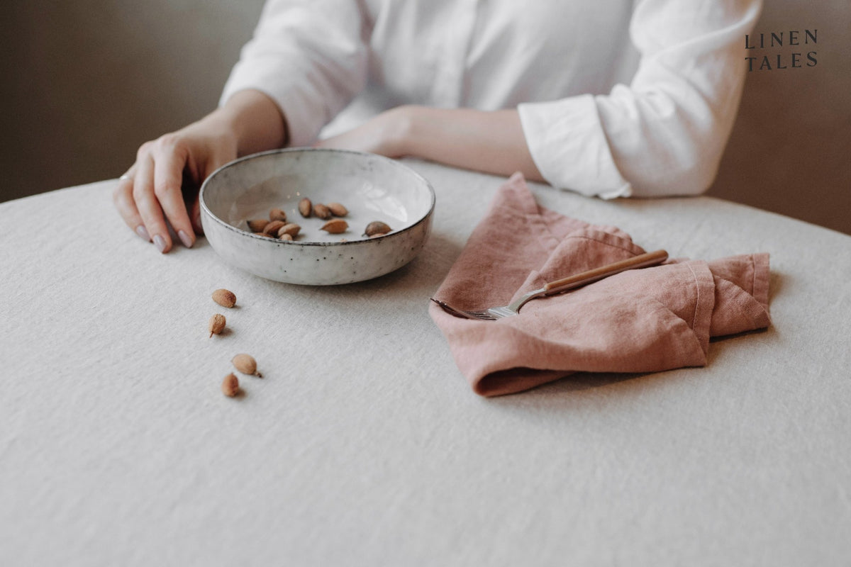 Cafe Creme Lightweight Linen Napkins – Set of 2