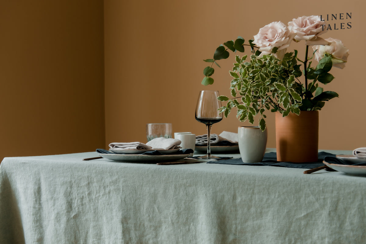 Green Milieu Linen Tablecloth